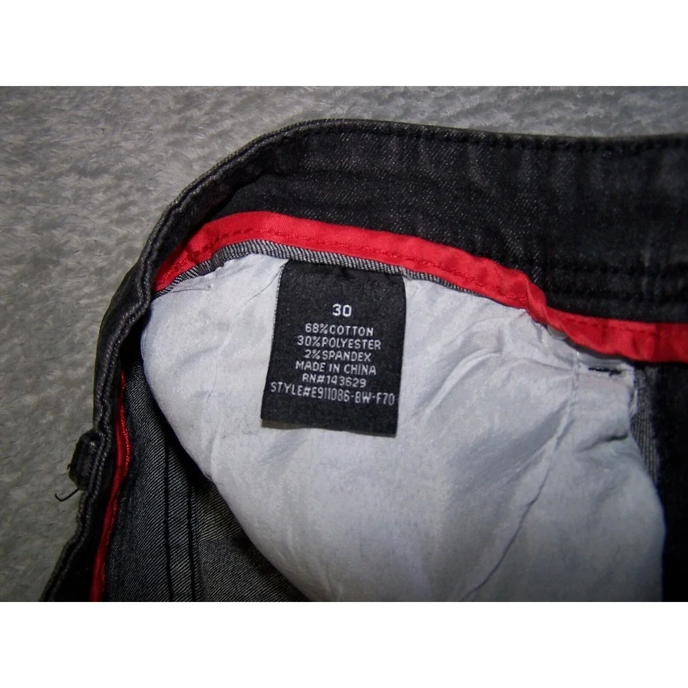 Encrypted Shorts‎ Men's 32X13 (Tag 30) Denim Distressed Jean Black Ripped Y2K